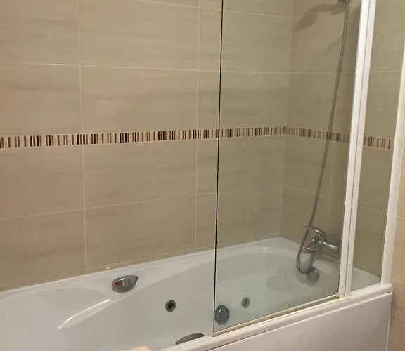 Santa Cruz Szálloda *